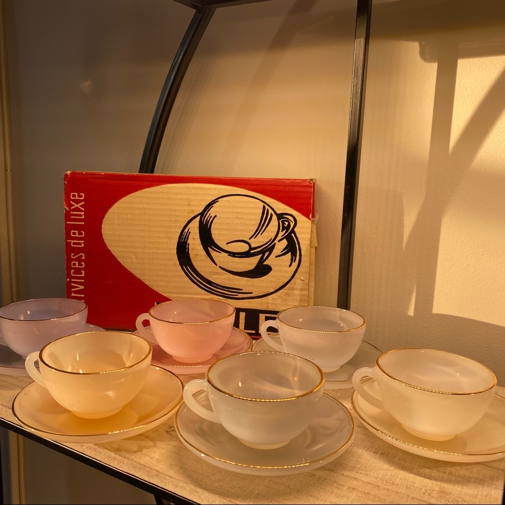 Vintage Arcopal Harlequin Pastel Opalescent Espresso Cups and Saucers